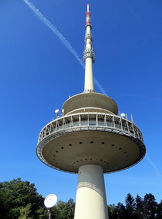 532px-Stuttgart_7.jpg